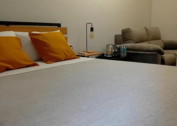 Lavela Hostel *